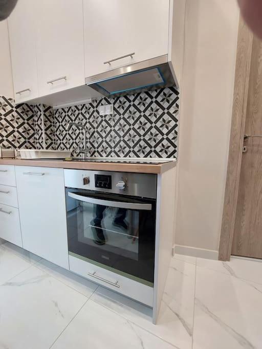 Cozy Flat In Thessaloniki Apartment Bagian luar foto